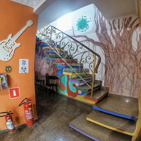 Red Monkey Hostel: Agua Branca-2